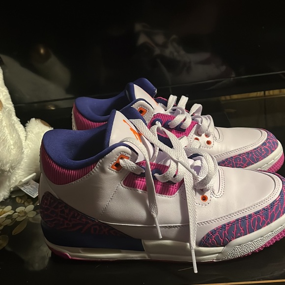 Nice - Picture 2 of 3